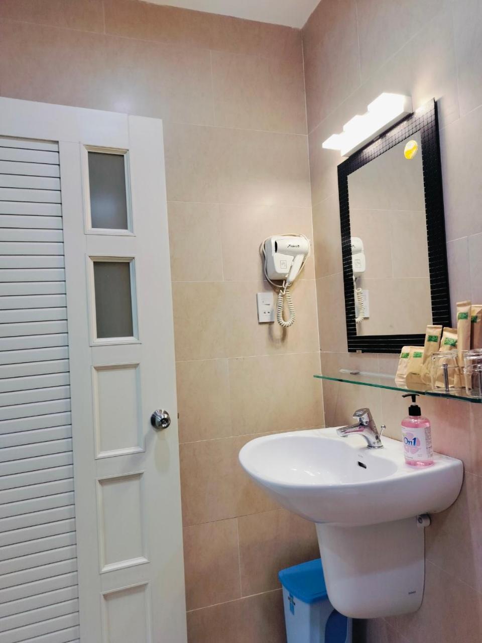 Adventure Hotel Cidade de Ho Chi Minh Exterior foto